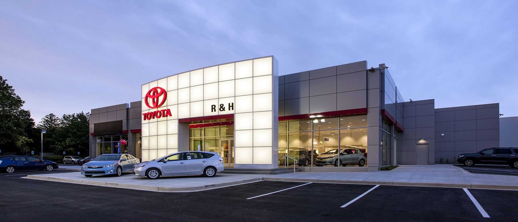 R&H Toyota Service Center  Riparius